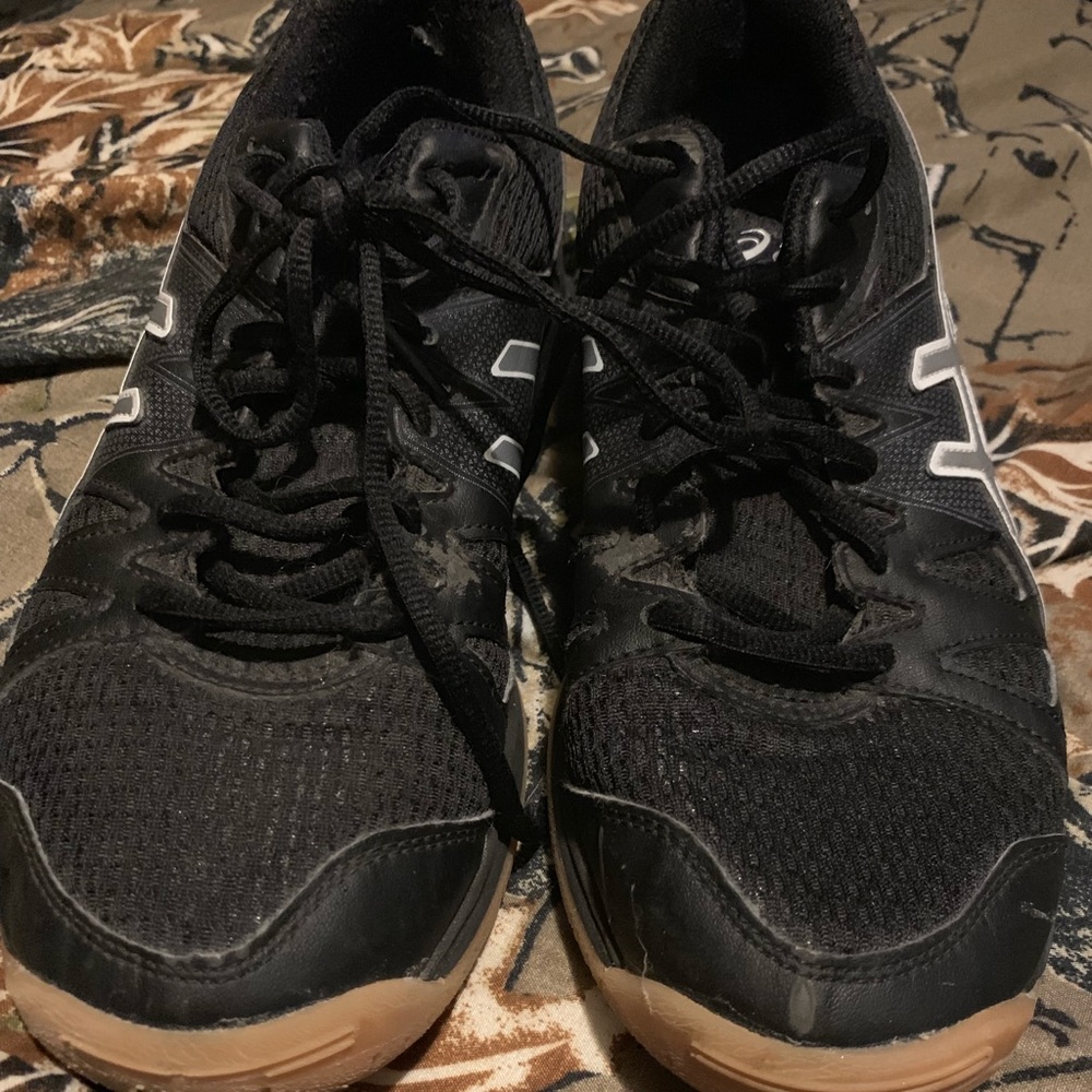 ASICS Volleyball shoes